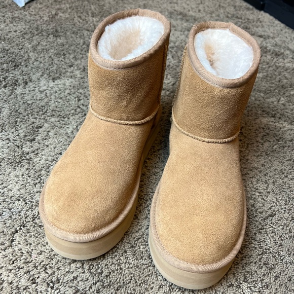 SOLD - Picture 3 of 7